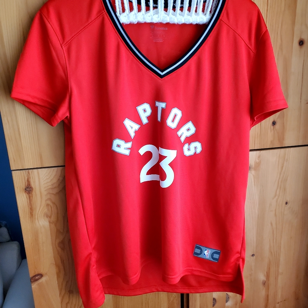 Toronto Raptors 23 Van Vliet NBA Short Sleeve Tee Shirt Size Large